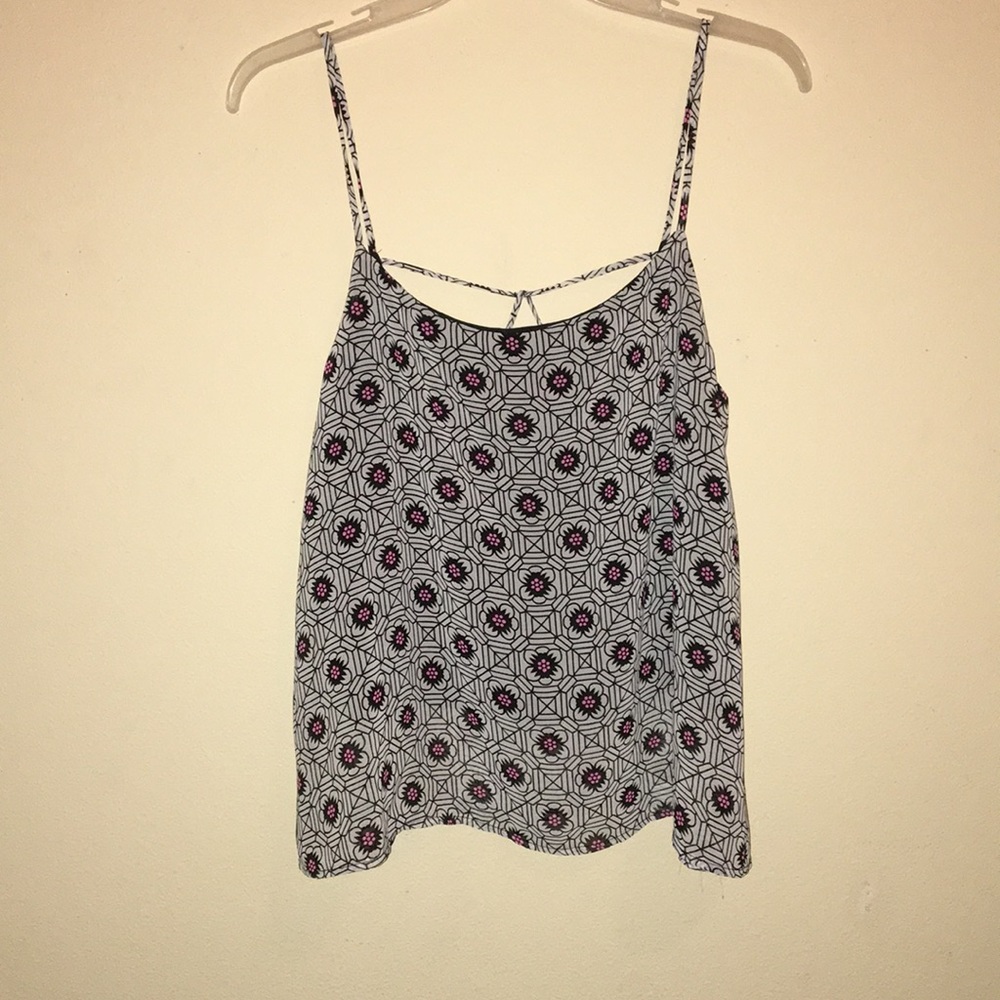 CUTE STRAP BLOUSE